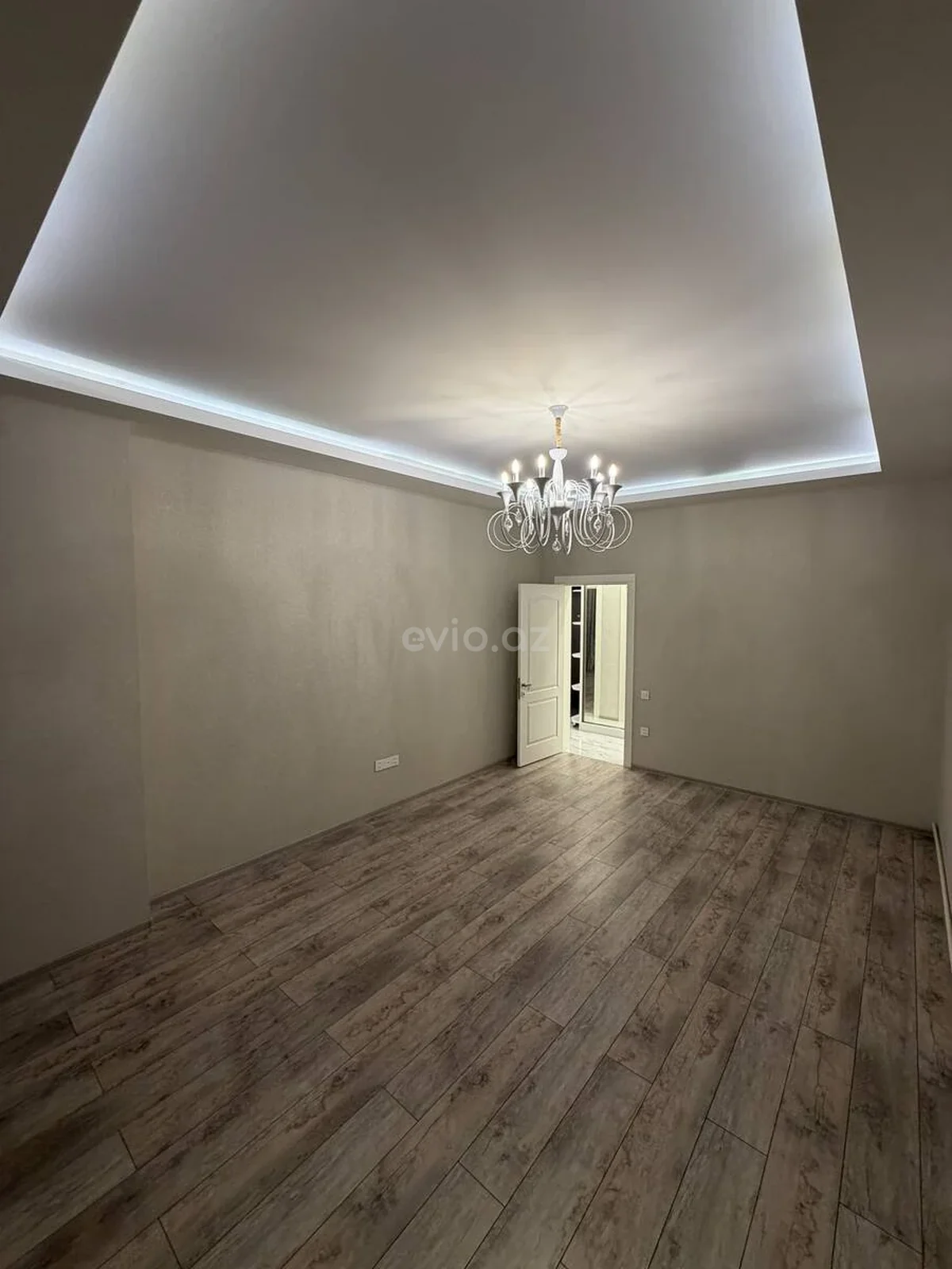 2 otaqlı tam təmirli mənzil satılır Bakıxanov qəsəbəsində — Mənzil, Bakı (4)