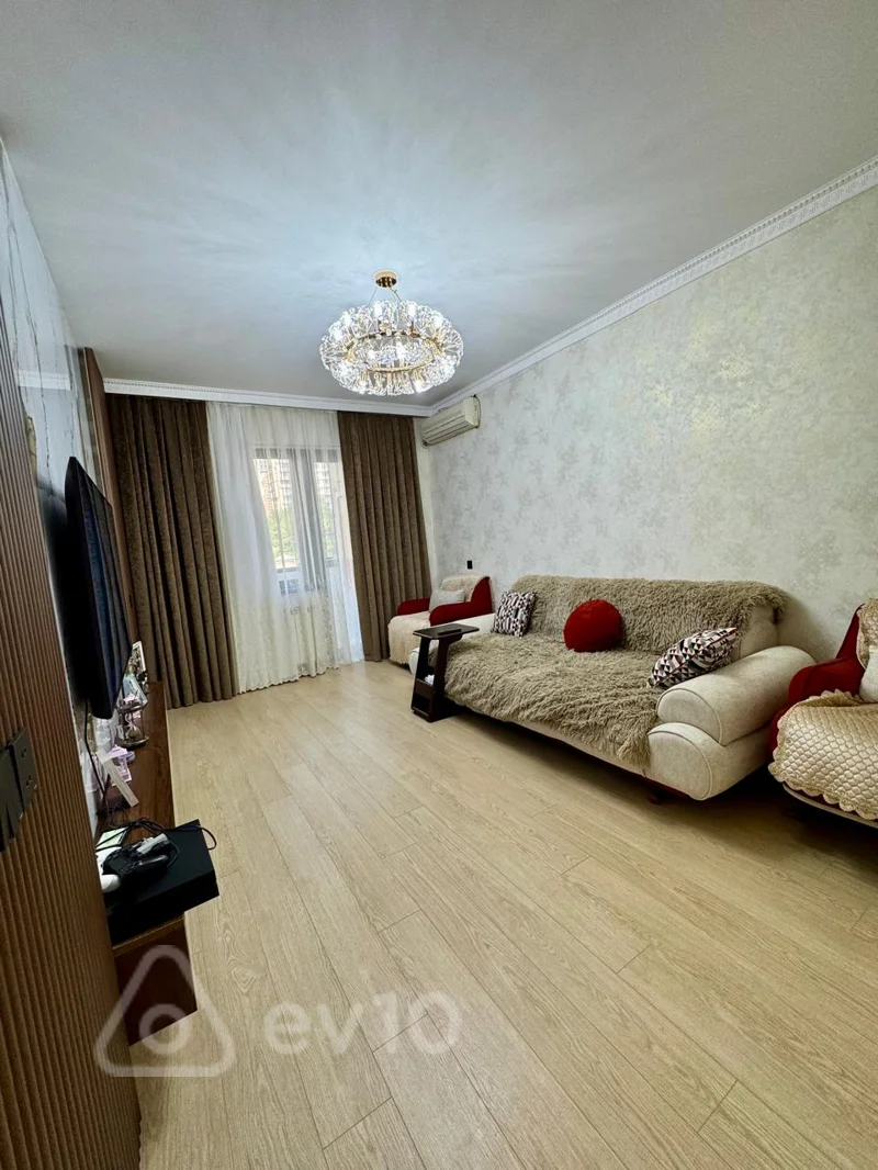 4 otaqlı mənzil, 110 m², Yeni Yasamal Esed Ehmedov kucesi — Mənzil, Bakı (2)
