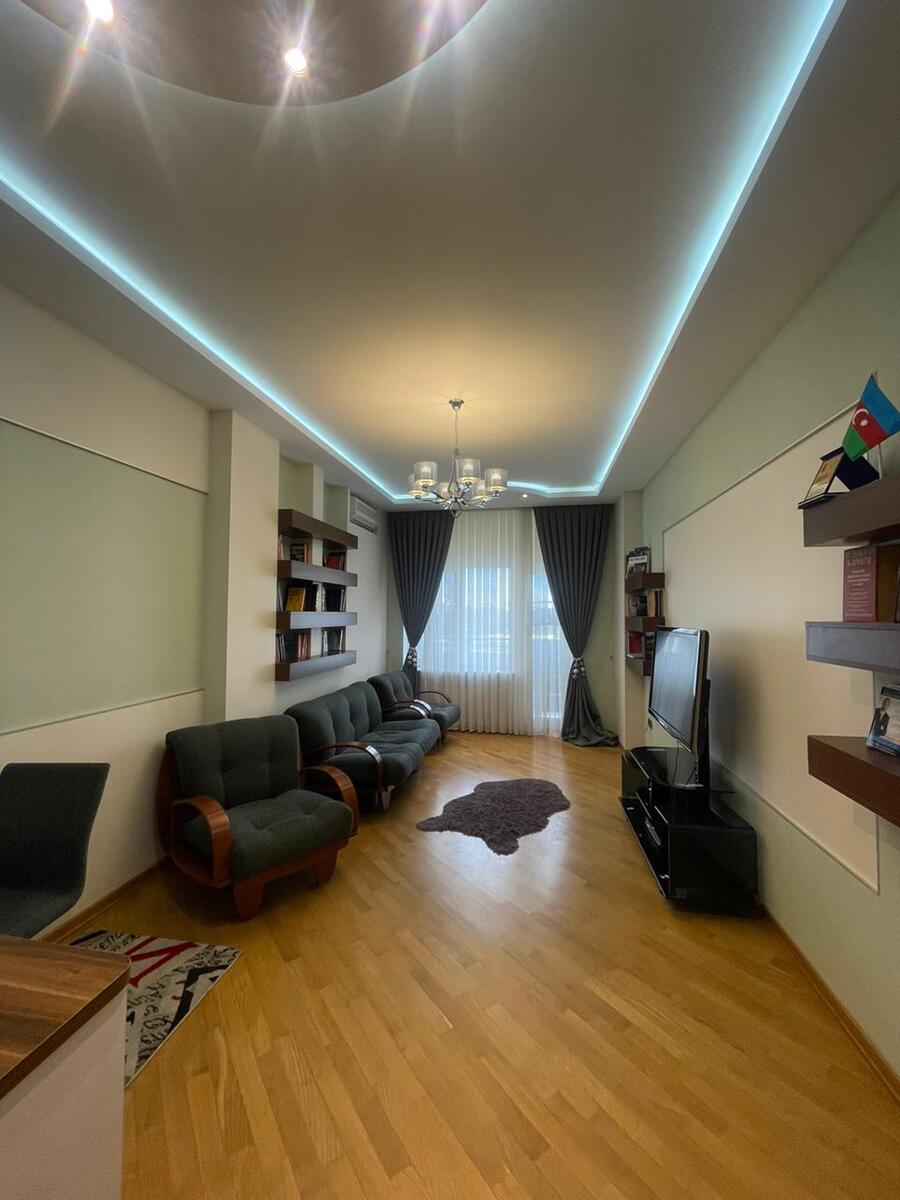 Satılır 3 otaqlı yeni tikili 159 m² — Mənzil, Bakı (8)