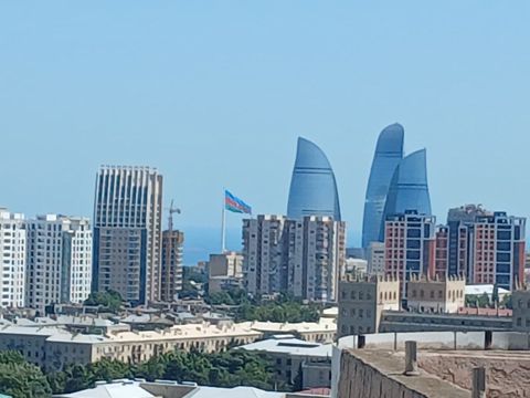Satılır 3 otaqlı yeni tikili 114 m² — Bakı