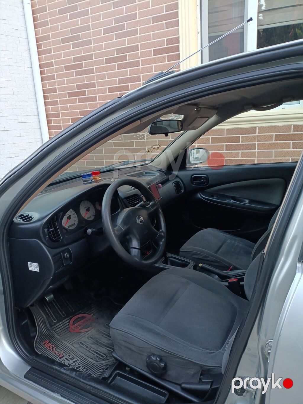 Nissan Sunny: 1.3 l 2005 il Sedan 90-XG-128 — Avtomobillər, Novxanı (9)