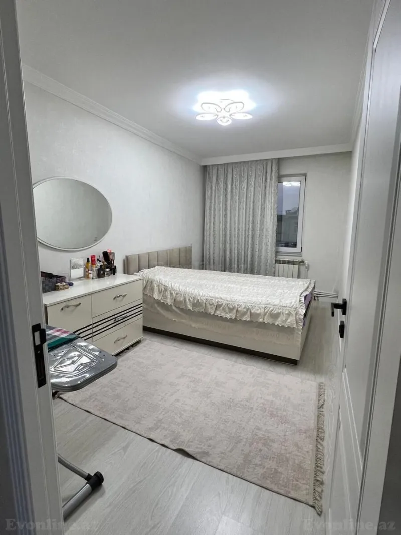 Satılır 3 otaqlı Mənzil Köhnə tikili 70 m² Bakı, Nizami r., Xalqlar Dostluğu m — Mənzil, Bakı (7)