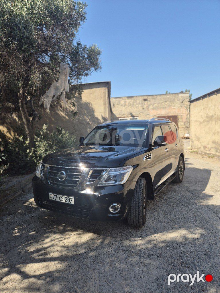 Nissan Patrol, 5.6 L, 2010 il, 185 000 km — Avtomobillər, Bakı (2)