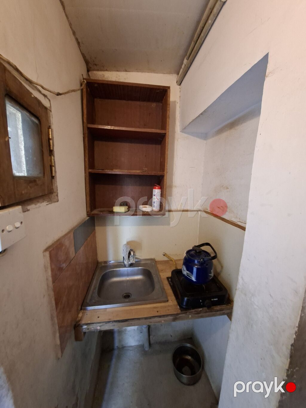 Kirayə verilən 2 otaqlı qaz su isiq bizdik vifi var 2 mertebeli evin 1 — Mənzil, Bakı (5)