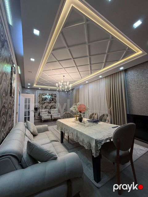 Satılır 3 otaqlı yeni tikili 150 m² — Bakı