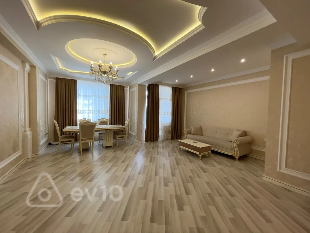 4 otaqlı mənzil, 150 m², lutfizade — kirayə — Bakı