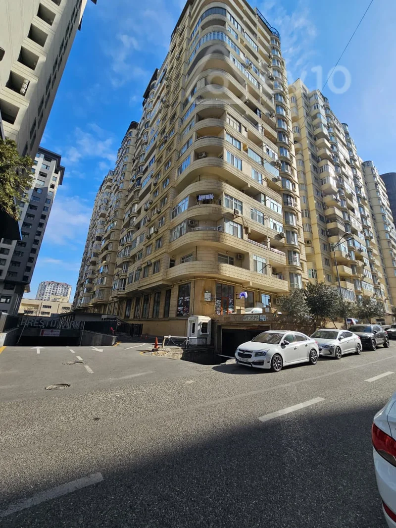 3 otaqlı mənzil, 100 m², Ənvər Hüseynov — Bakı