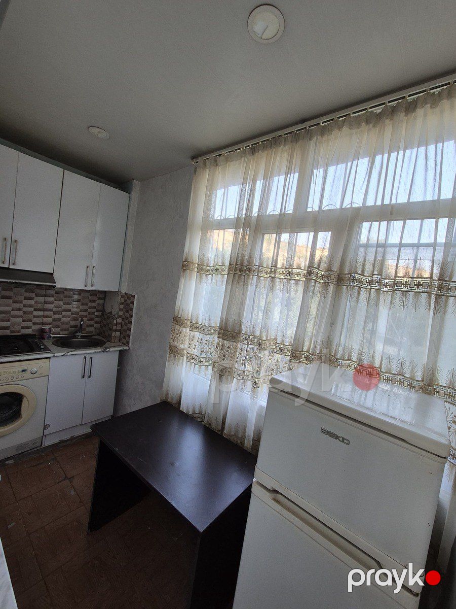 Satılır 2 otaqlı köhnə tikili 45 m² — Mənzil, Bakı (5)