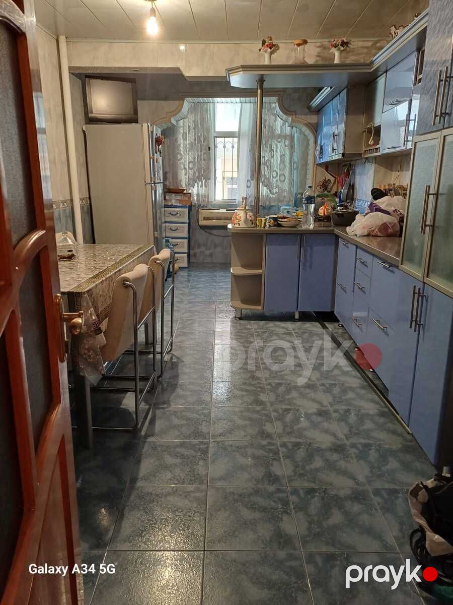 Satılır 5 otaqlı köhnə tikili 100 m² — Mənzil, Bakı (8)
