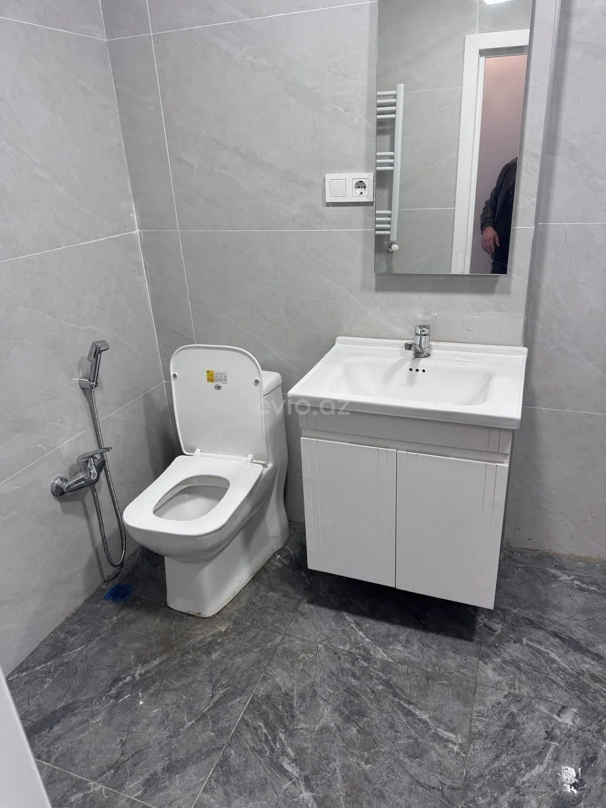 Kirayə 3 otaqlı mənzil Zığ qəsəbəsində — Mənzil, Bakı (6)