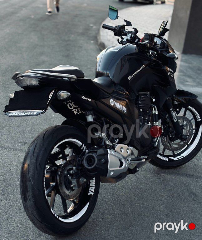 Yamaha FZ25, 250 sm3, 2023 il, 75 000 km — Motosikletlər, Bakı (2)