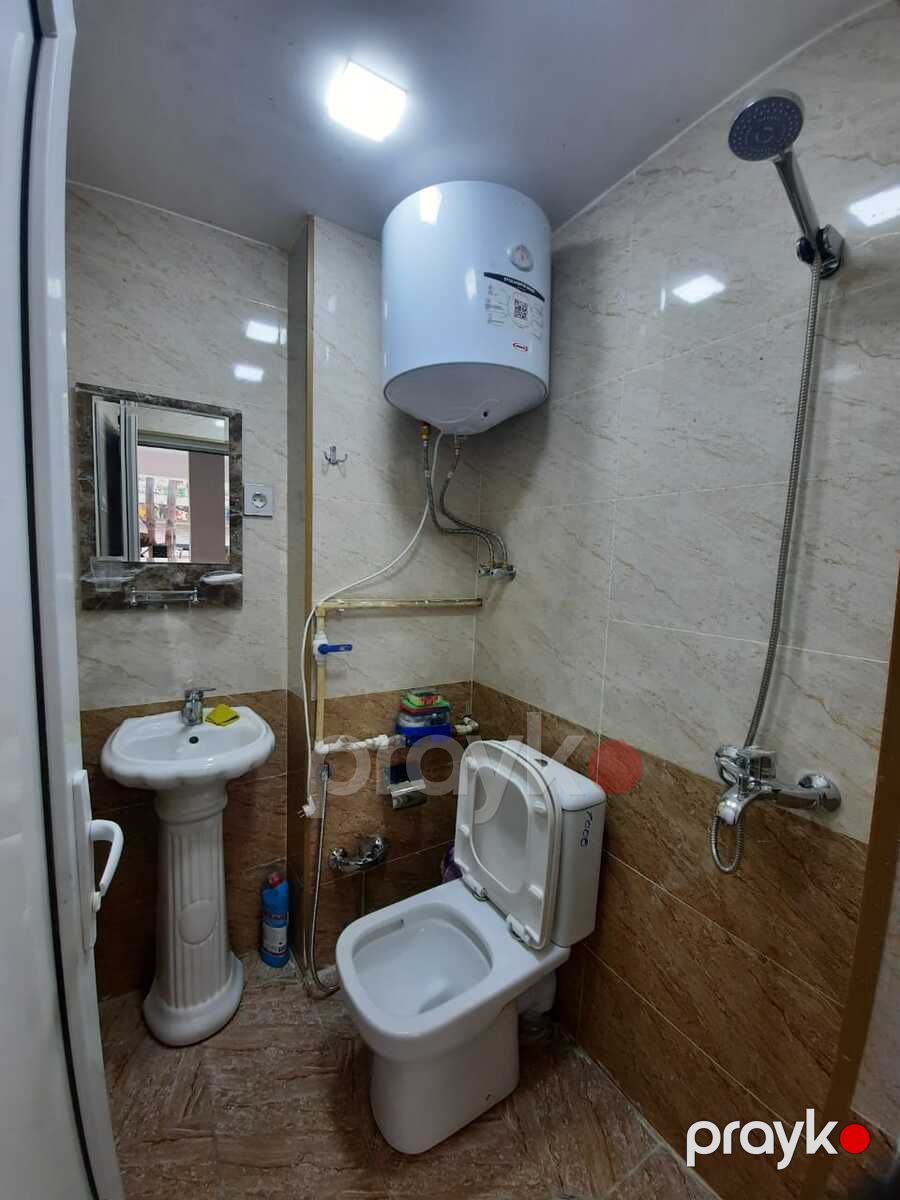 Satılır obyekt 45 m² — Əmlak, Bakı (10)