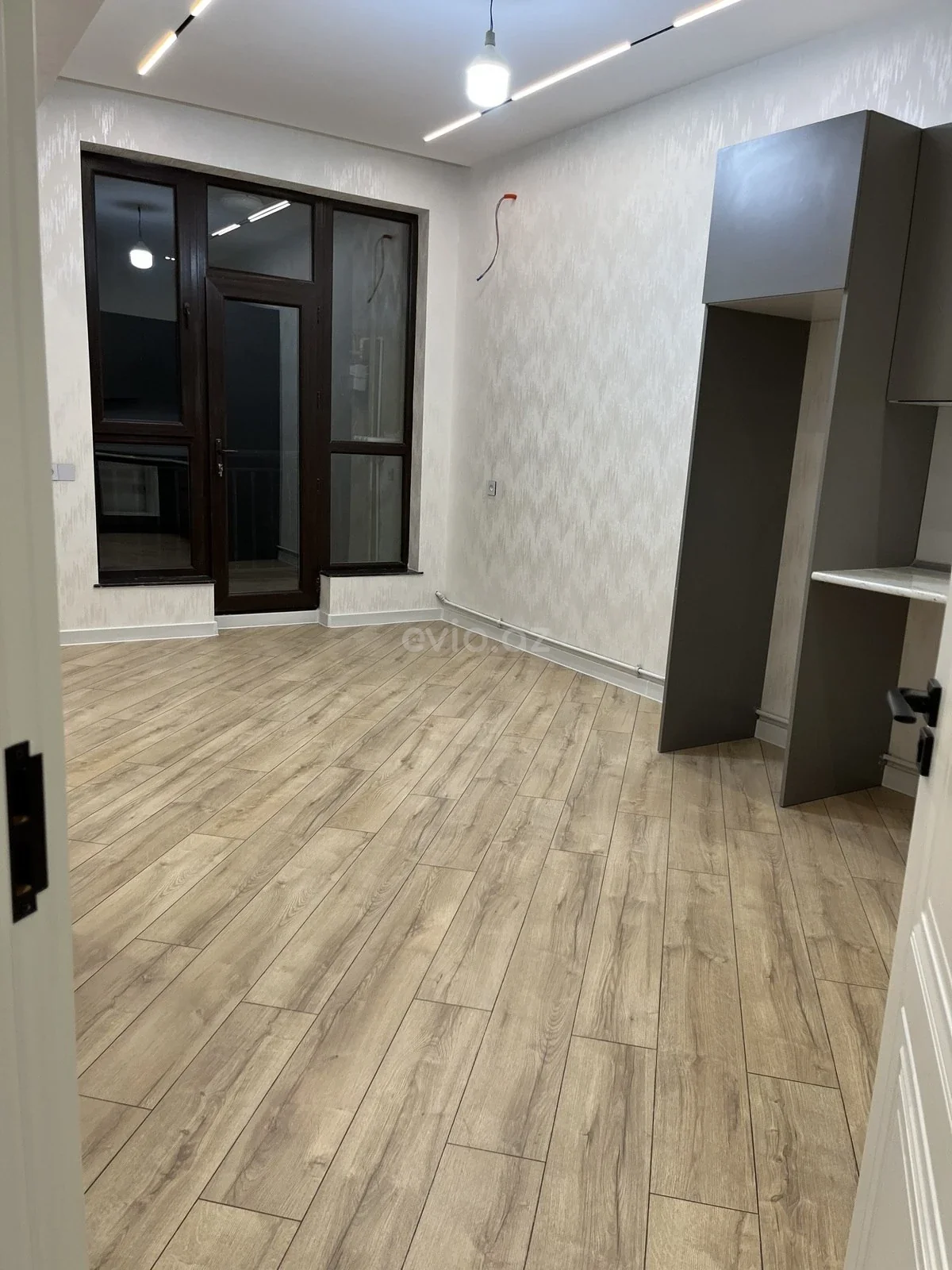 2 otaqlı tam təmirli mənzil satılır Sumqayıtda — Mənzil, Sumqayıt (2)