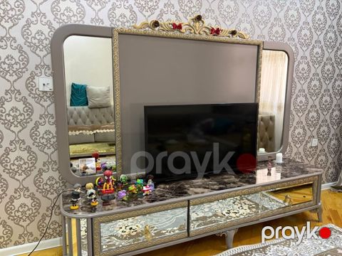Endirim olundu Tv stend. 120azn. ela veziyyetde ünvan yeni Yasamal — Bakı