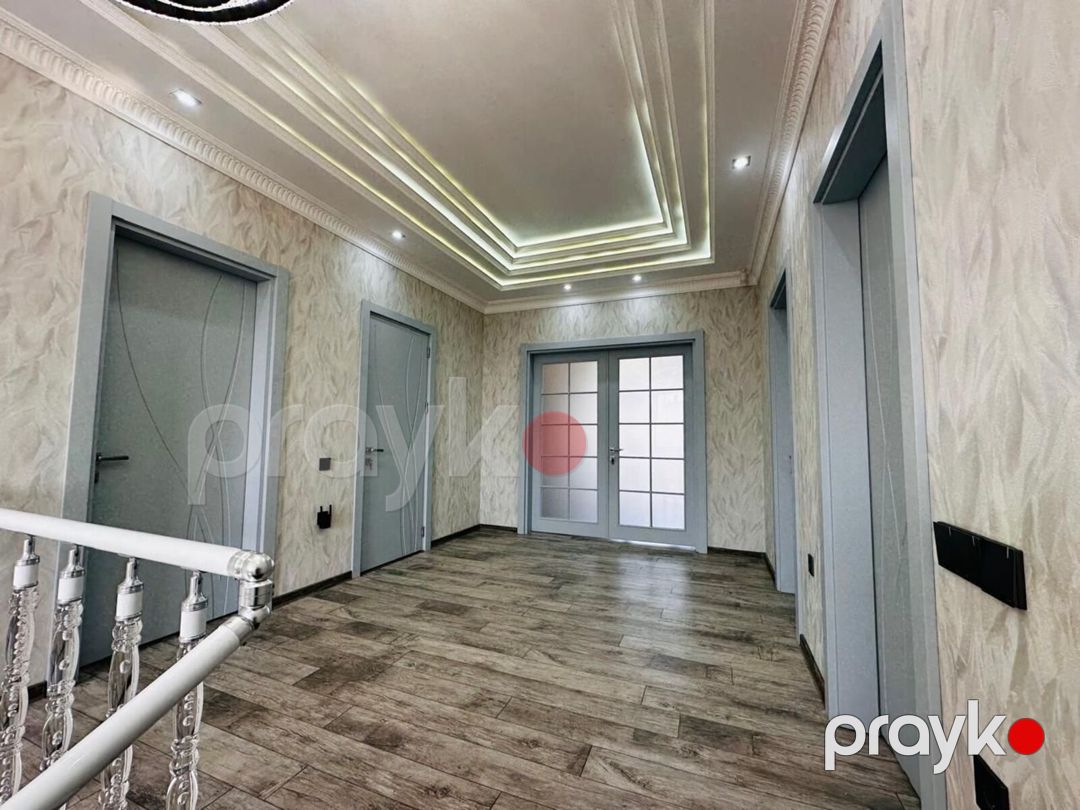 Satılır 4 otaqlı həyət evi/bağ evi 400 m² — Ev, villa, Bakı (6)