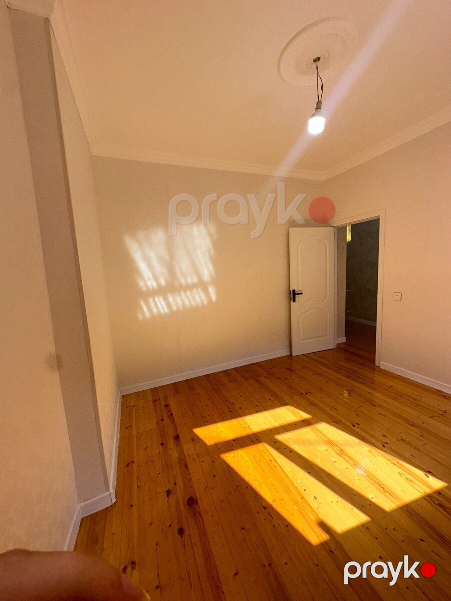 Həyət evi, Bayıl qəs — Ev, villa, Bakı (4)