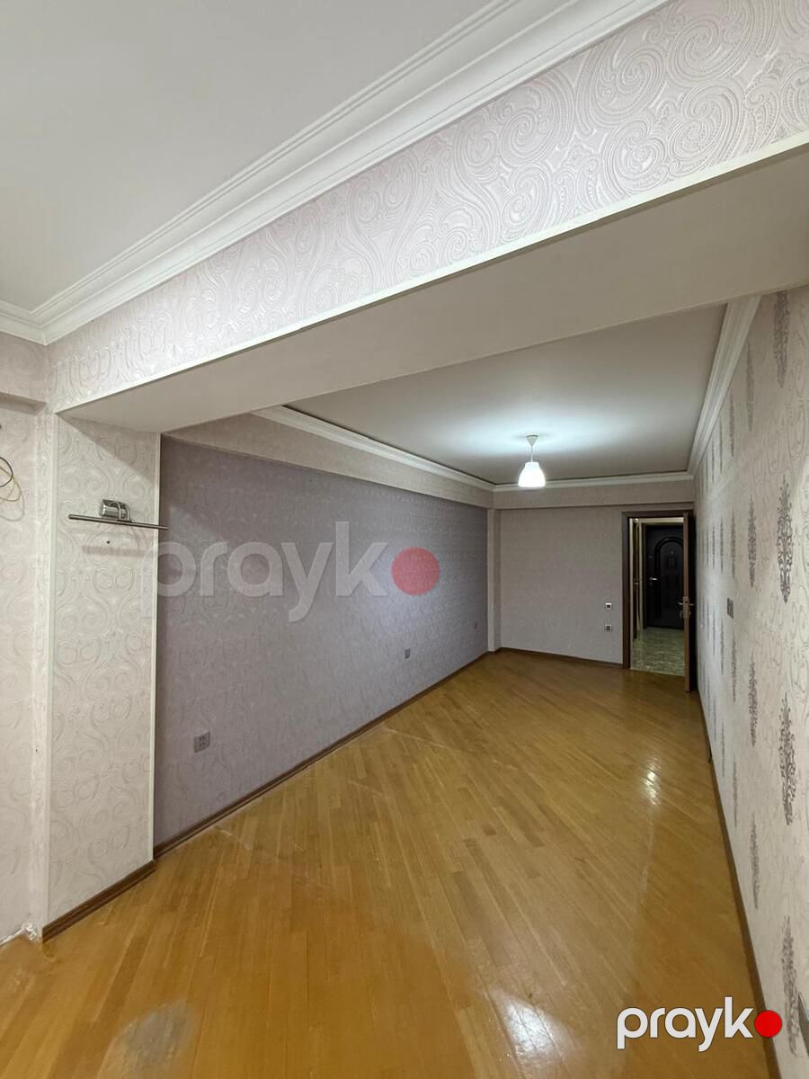 Satılır 2 otaqlı köhnə tikili 65 m² — Mənzil, Bakı (5)