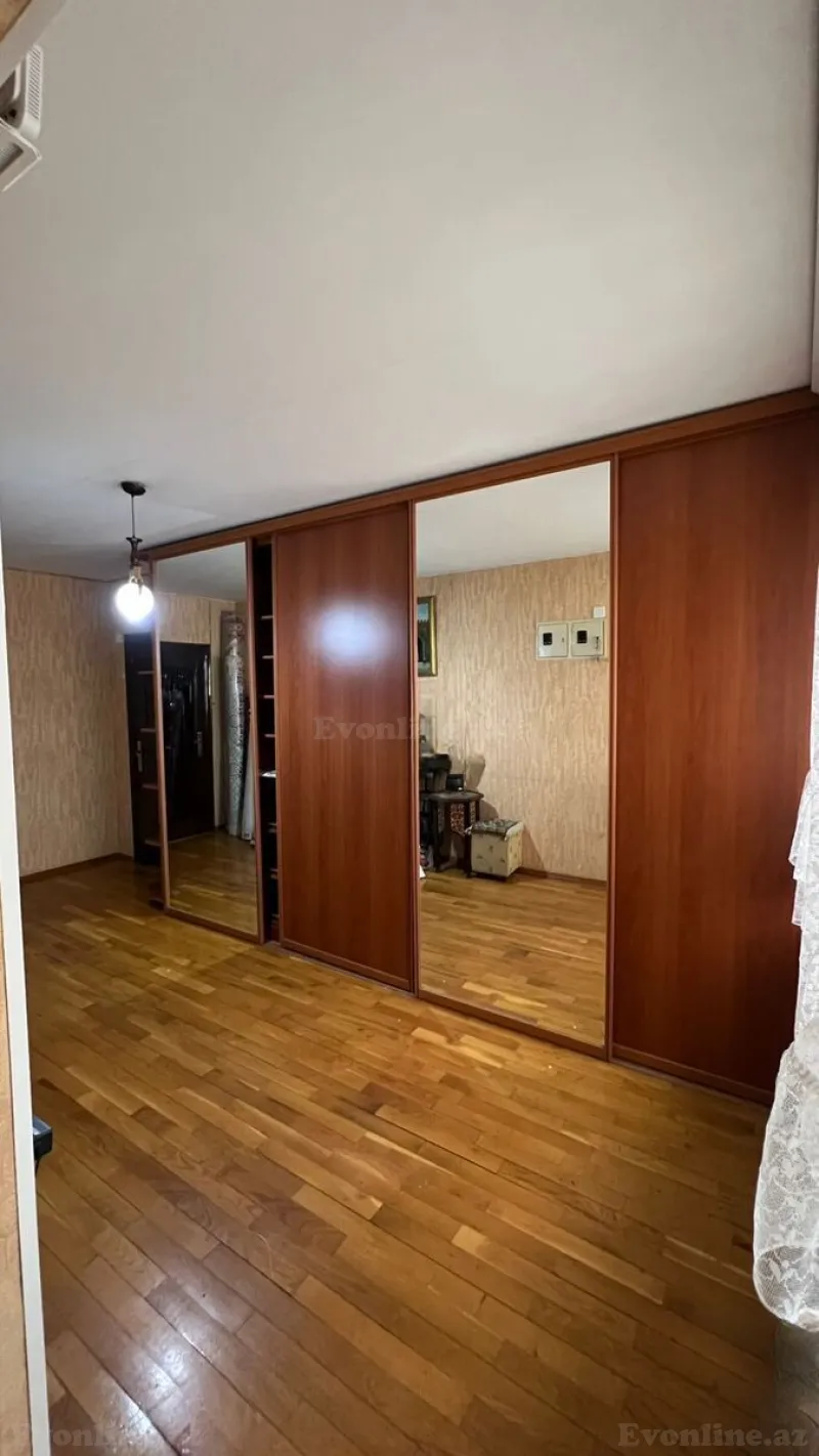 Kirayə verilir 3 otaqlı Mənzil Köhnə tikili 100 m² Bakı, Nərimanov r — Mənzil, Bakı (4)