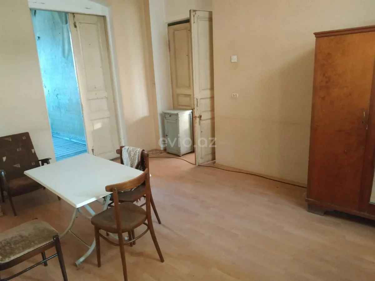 2 otaqlı orta təmirli mənzil satılır M.Ə.Rəsulzadə qəsəbəsində — Mənzil, Bakı (2)