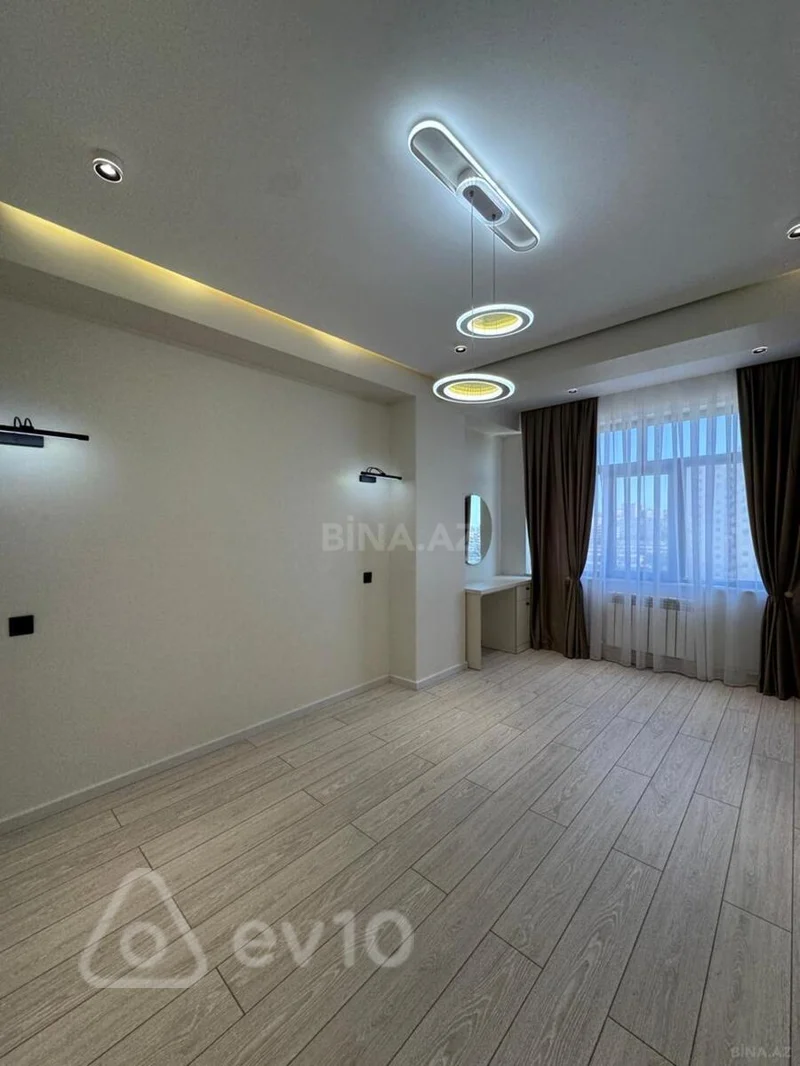 2 otaqlı mənzil, 82 m², neftçilər metrosu — Bakı