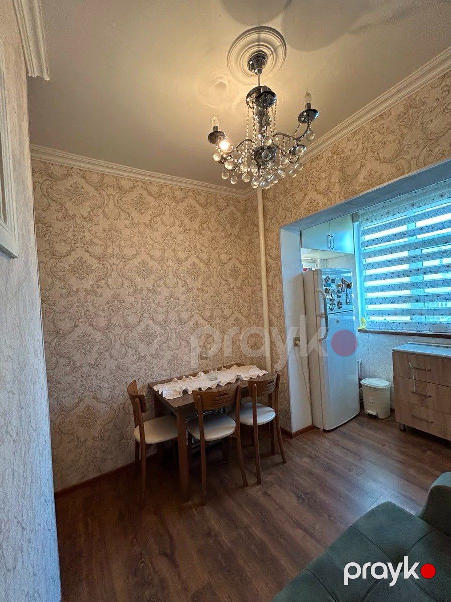 Satılır 2 otaqlı köhnə tikili 45 m² — Mənzil, Bakı (5)