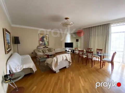 Satılır 3 otaqlı yeni tikili 135 m² — Bakı