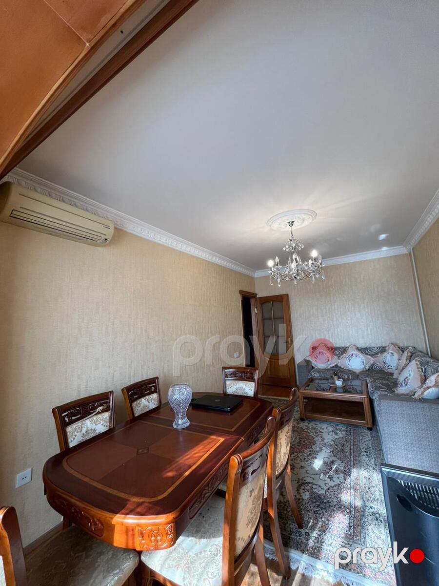 Satılır 4 otaqlı köhnə tikili 100 m² — Mənzil, Bakı (2)