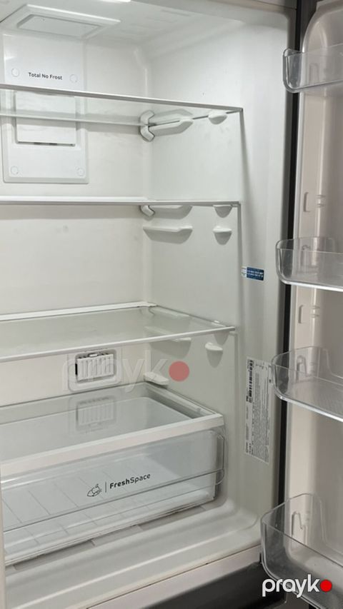 Xarab 2 qapılı Indesit Soyuducu Satılır, rəng - Gümüşü — Masazır