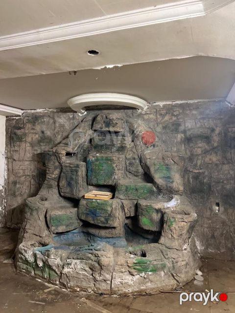 Satılır 6 otaqlı köhnə tikili 160 m² — Bakı