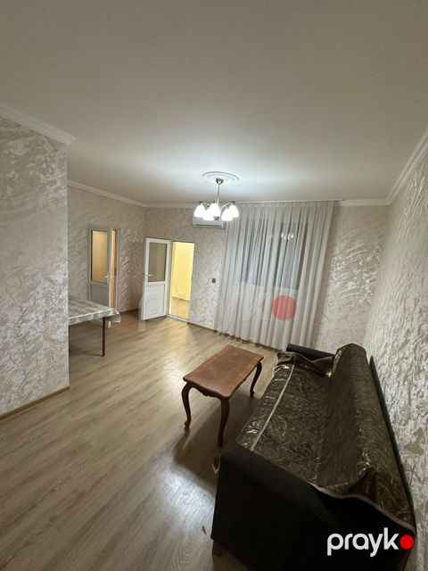 İcarəyə verilir 5 otaqlı köhnə tikili 110 m² — Bakı