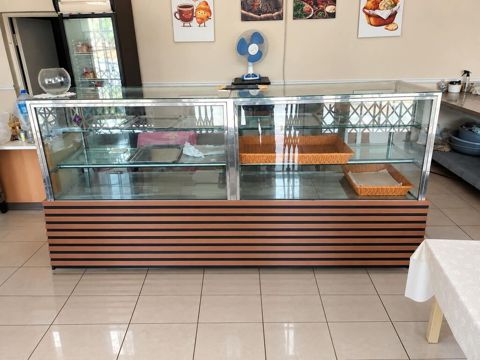 Quru vitrin 600 Azn. Olchu 2.40. Unvan Neapol. Shirin x — Min bir xirdavat dunyasi — Business & Equipment — Other