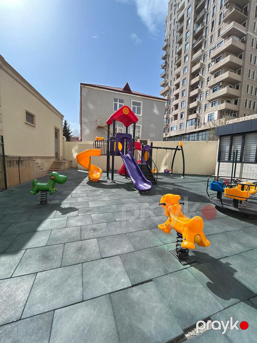 Satılır 4 otaqlı yeni tikili 207 m² — Mənzil, Bakı (2)