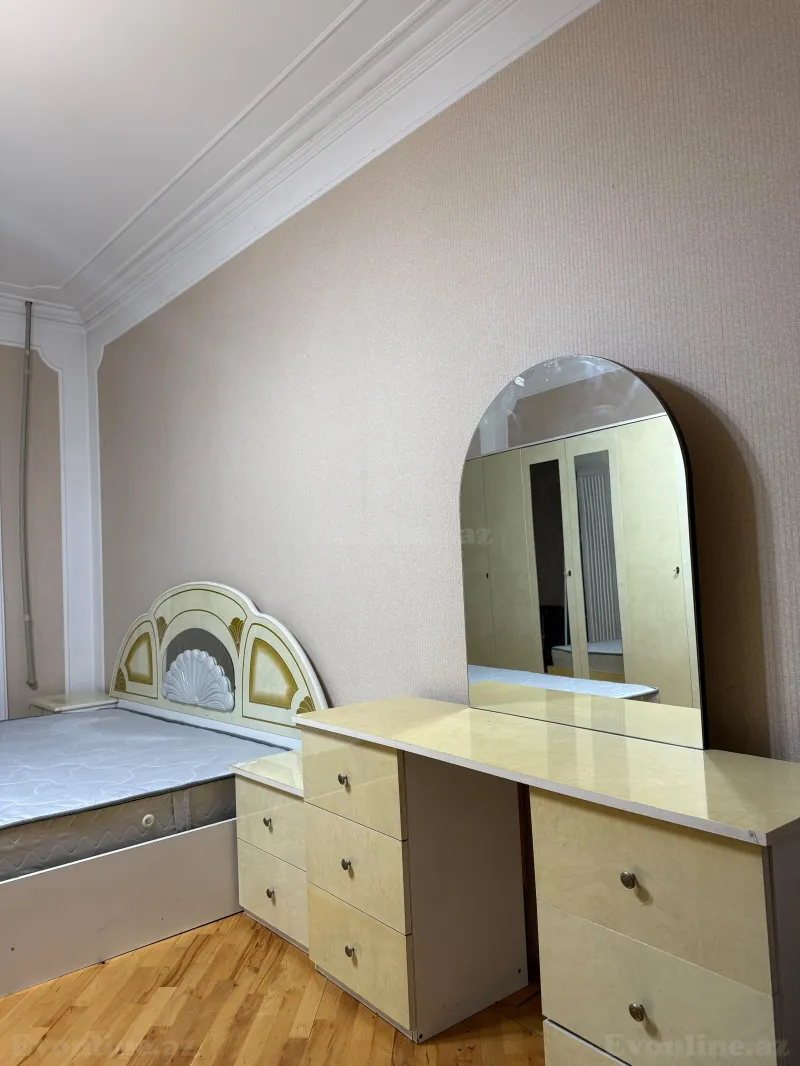 Kirayə verilir 3 otaqlı Mənzil Köhnə tikili 90 m² Bakı, Binəqədi r., Azadlıq prospekti m., Azadlıq pr — Mənzil, Bakı (4)