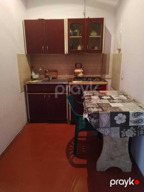 İcarəyə verilir 1 otaqlı həyət evi/bağ evi 10 m² — Bakı