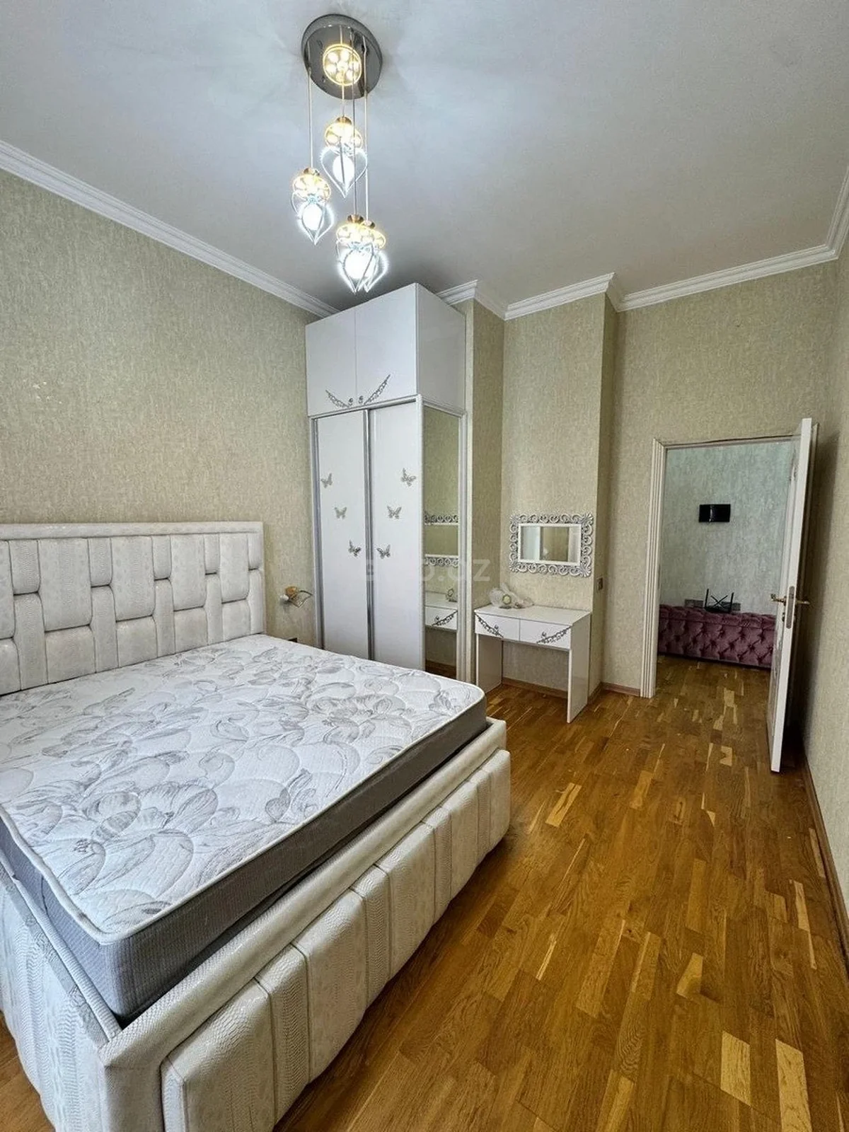 Kirayə 3 otaqlı mənzil Azadlıq prospekti metrosu yaxınlığında — Mənzil, Bakı (2)