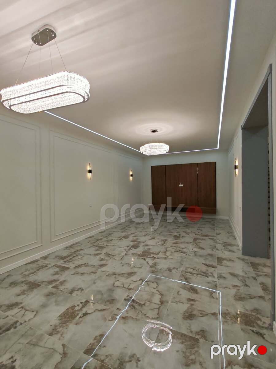 Satılır 6 otaqlı həyət evi/bağ evi 300 m² — Ev, villa, Bakı (12)