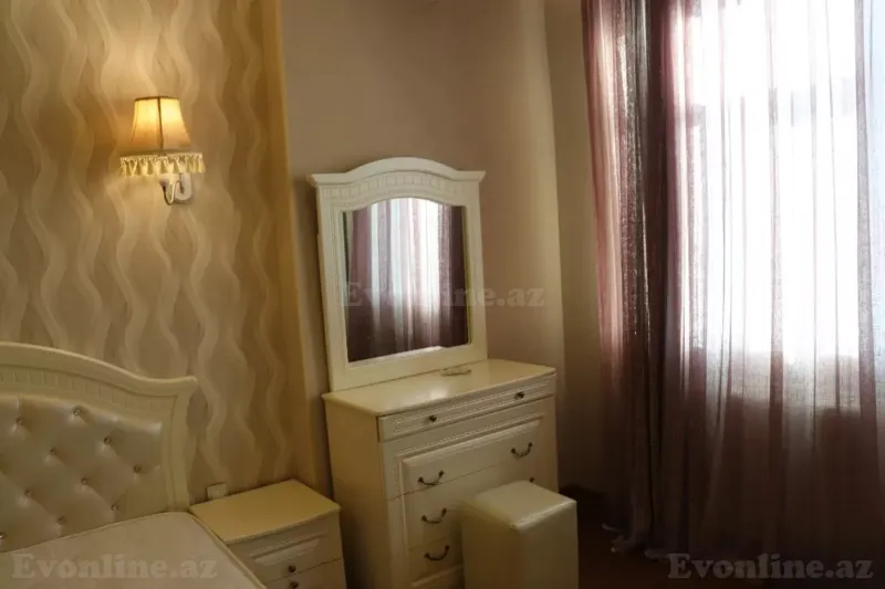 Kirayə verilir 3 otaqlı Mənzil Yeni tikili 150 m² Bakı, Yasamal r., Elmlər Akademiyası m — Mənzil, Bakı (7)