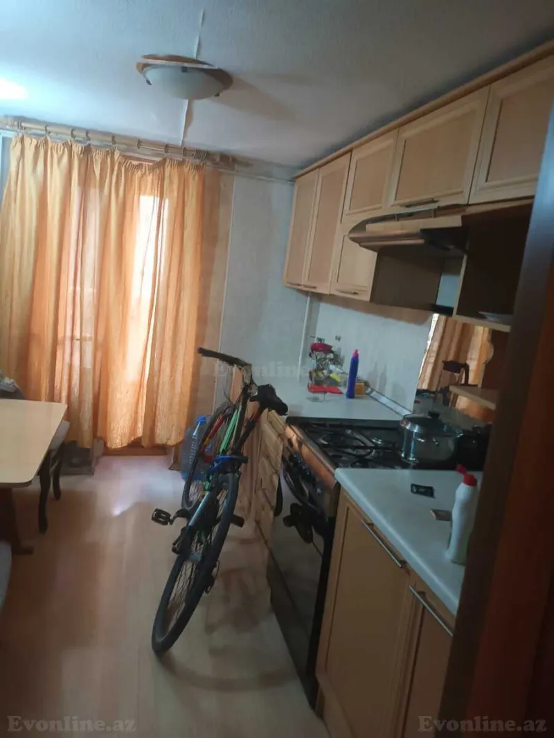 Kirayə verilir 2 otaqlı Mənzil Köhnə tikili 60 m² Bakı, Nəsimi r., 28 May m — Mənzil, Bakı (3)