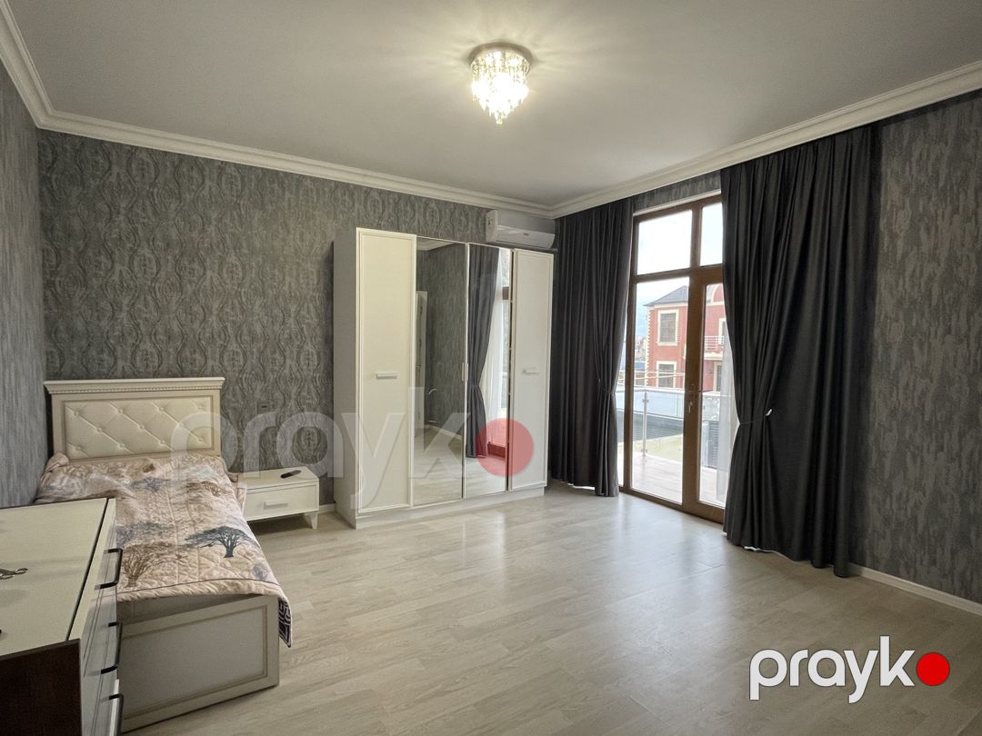 Satılır 4 otaqlı həyət evi/bağ evi 200 m² — Ev, villa, Bakı (6)