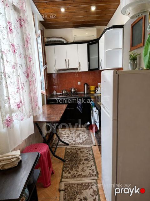 Satılır 2 otaqlı Bina evi menzil (Köhnə tikili), 50 m², Yasamal rayonu — Bakı