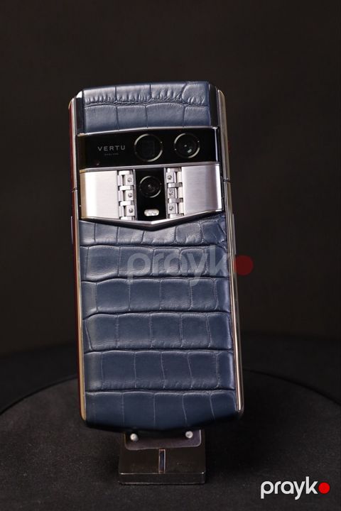 Exclusive Vertu Agent Q Blue Alligator 2025 — Bakı