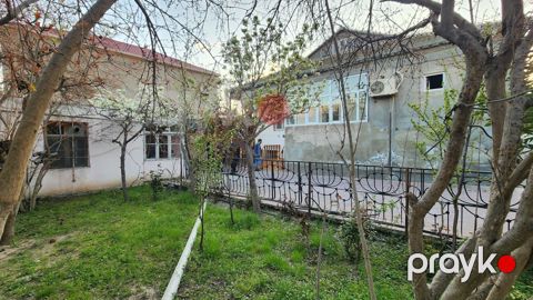 Satılır 5 otaqlı həyət evi/bağ evi 150 m² — Bakı