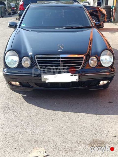 Mercedes E 320, 3.2 L, 2000 il, 247 300 km — Bakı