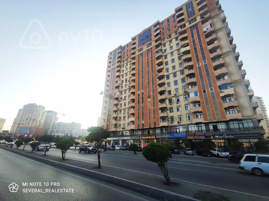 3 otaqlı mənzil, 102 m², Əbdülvahab Salamzadə — Bakı