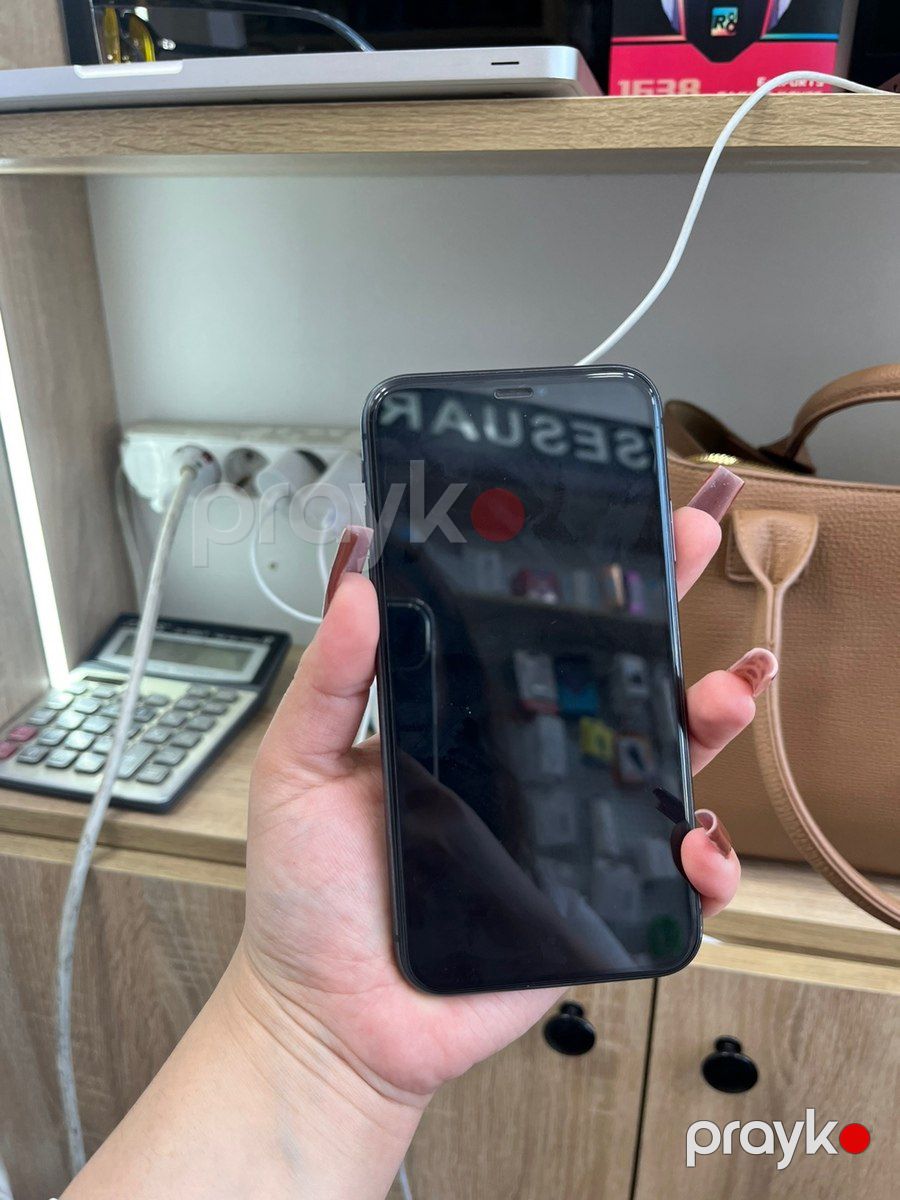 Apple iPhone 11 Black 64GB/4GB — Smartfonlar, Bakı (2)