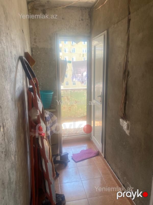 Satılır 3 otaqlı Bina evi menzil (Köhnə tikili), 72 m², 13-cü mikrorayon — Mənzil, Sumqayıt (10)