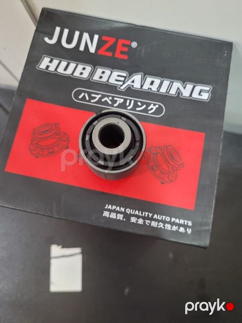"Hyundai Grandeur" arxa rezin-metal oynaqları — Bakı