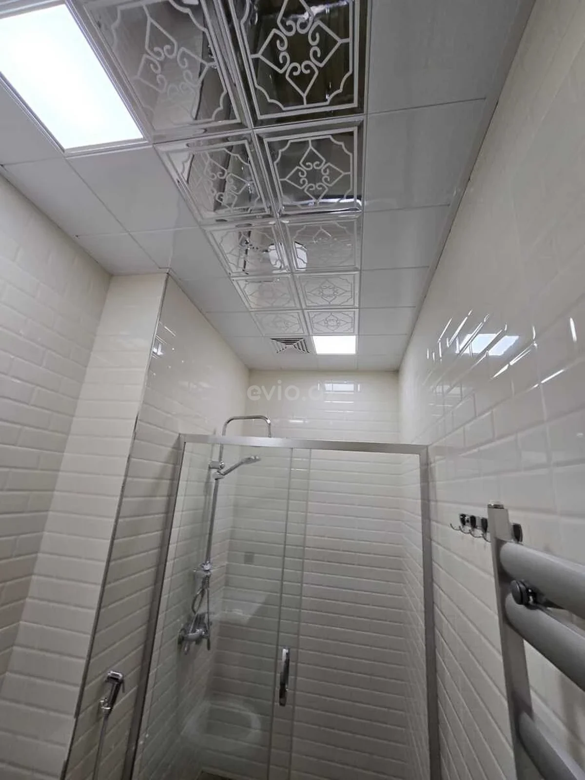 Kirayə 3 otaqlı mənzil Neftçilər metrosu yaxınlığında — Mənzil, Bakı (12)