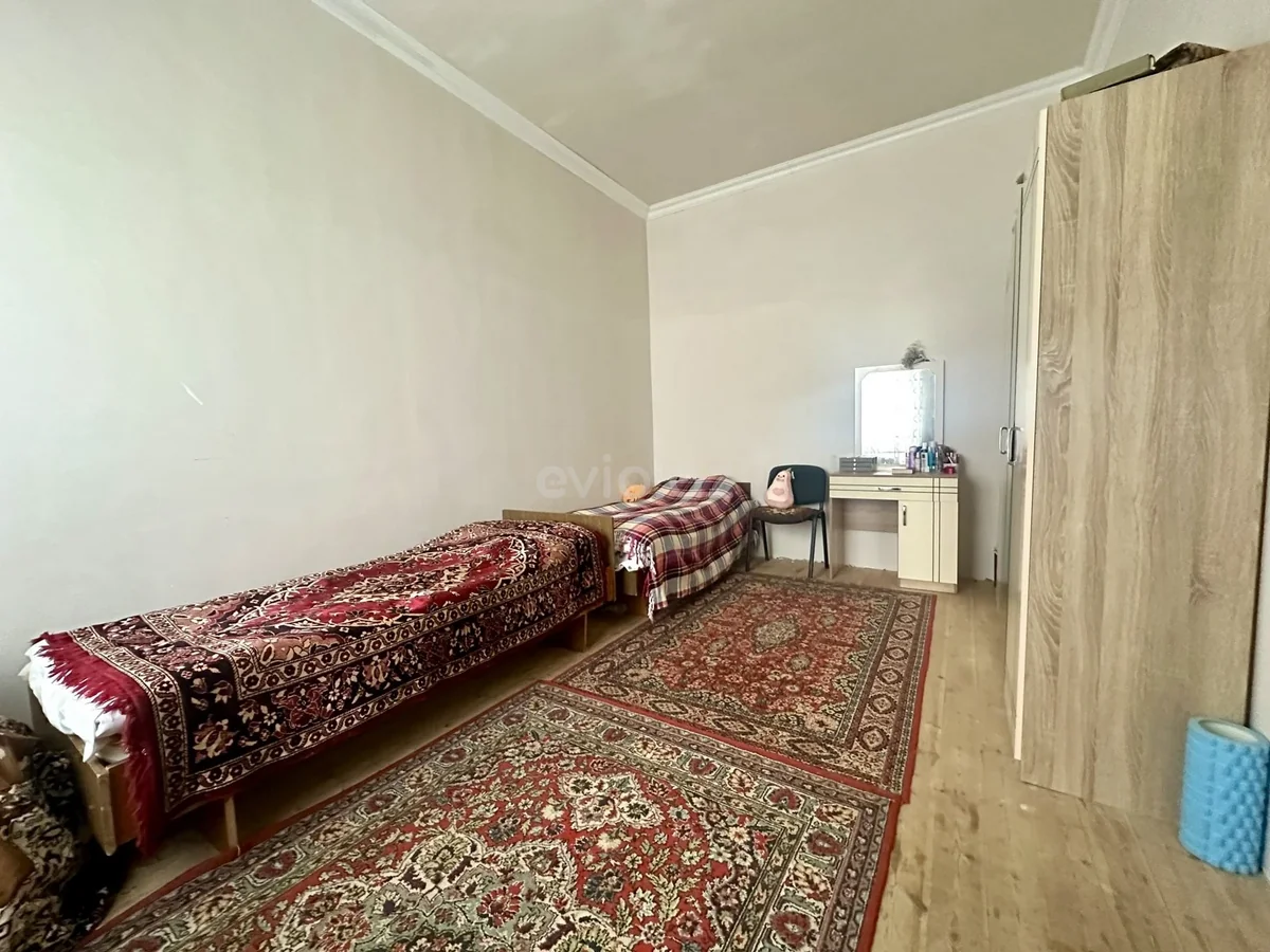 4 otaqlı həyət evi satılır Nizami rayonunda — Ev, villa, Bakı (7)