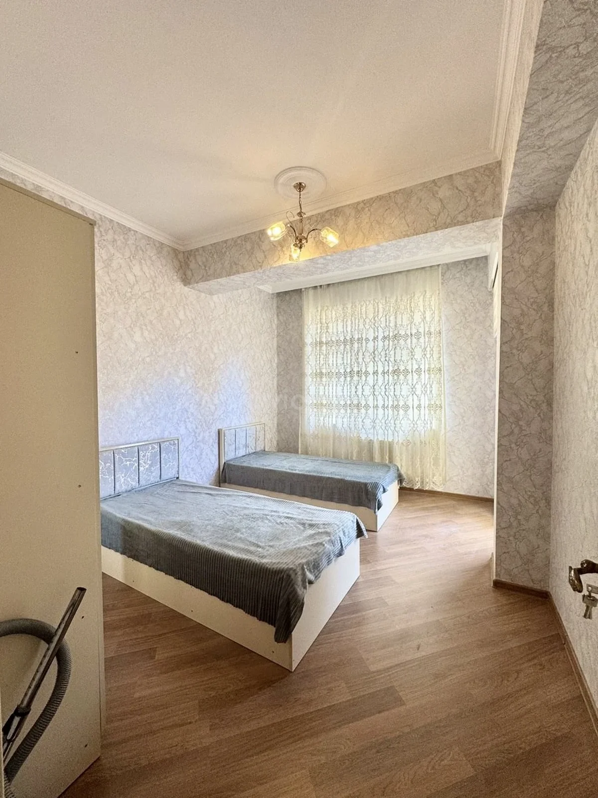 Kirayə 3 otaqlı mənzil Bayıl qəsəbəsində — Mənzil, Bakı (4)